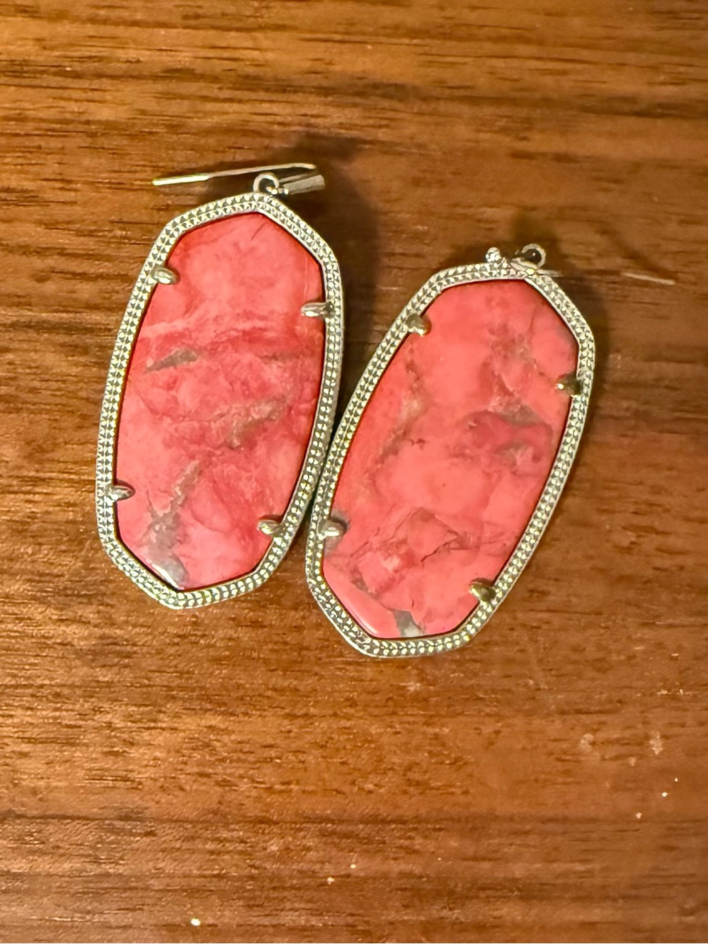 Kendra Scott  Coral Stone Dangle Earrings -